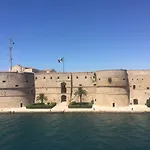 Casa Della Nonna Pasqua * Ταράντο