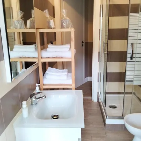 Casa Della Nonna Pasqua Feriehus *